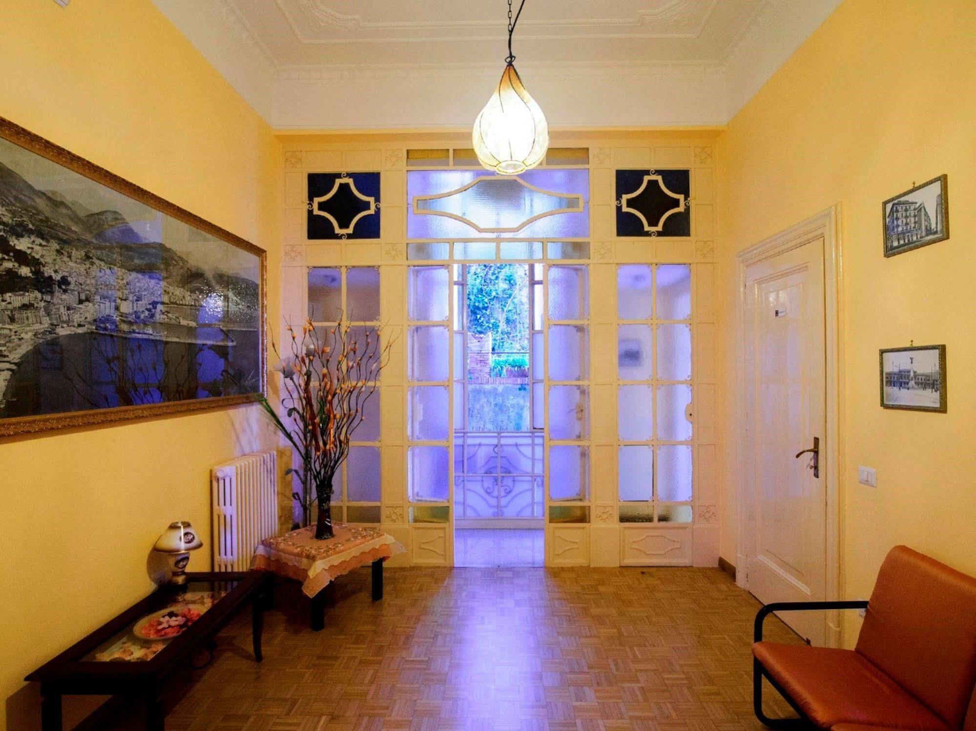 Barone Bed And Breakfast Salerno Exterior photo