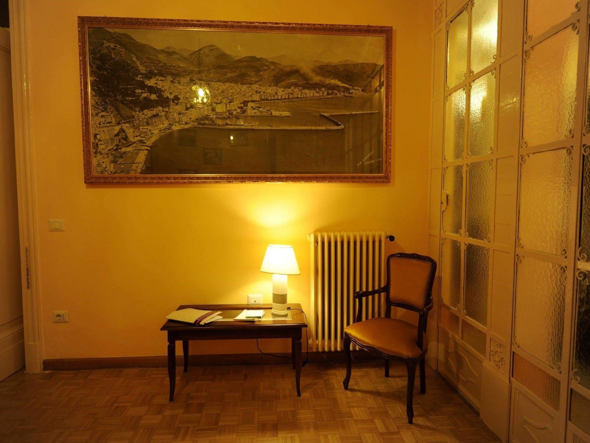 Barone Bed And Breakfast Salerno Exterior photo