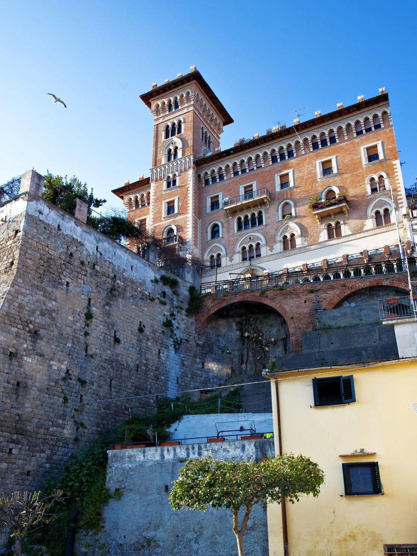 Barone Bed And Breakfast Salerno Exterior photo